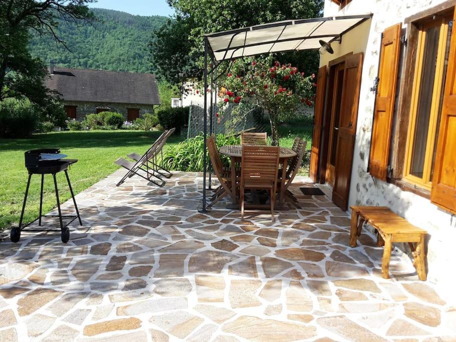 Grange En Pierres. Grand Jardin Et Belle Vue Villa Saurat Dış mekan fotoğraf